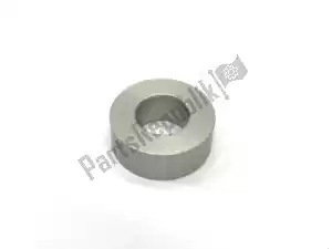 ktm 6111302200001 bucha espaçadora 10,1x20x7,5 07 - Lado inferior