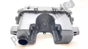 triumph T2201200 assemblaggio airbox - Lato superiore