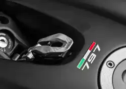 Aquí puede pedir calca de Ducati , con el número de pieza 43513731A:
