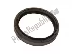 Here you can order the oil seal from Yamaha, with part number 17D231450000: