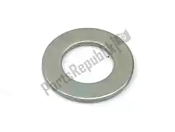 Here you can order the washer, 18x32x2 from Honda, with part number 90401KZ4890: