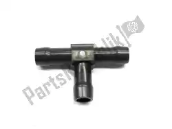 Here you can order the tjoint from Honda, with part number 17195MN5000: