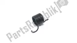 Here you can order the return spring from Triumph, with part number T1170234: