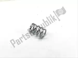 yamaha 5K7141340000 spring - Bottom side