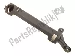 Here you can order the rh front fairing support from Piaggio Group, with part number AP8134767: