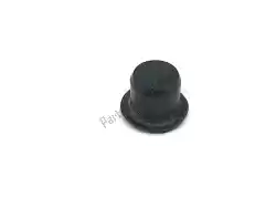 Here you can order the seal, oil leak stopper from Honda, with part number 15107MG3000: