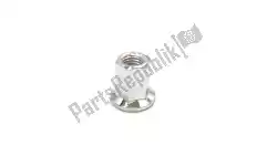 Here you can order the nut, flange, 7mm from Honda, with part number 90304MM5000: