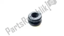 Here you can order the grommet(3aa) from Yamaha, with part number 904801249700: