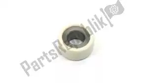 suzuki 2165015F40 roller,movable - Bottom side