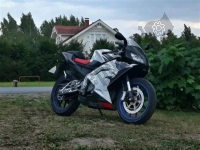 Tutte le parti originali e di ricambio per il tuo Aprilia RS 21 125 2006.