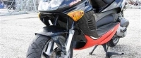 Tutte le parti originali e di ricambio per il tuo Aprilia SR 125-150 670 1999 - 2001.