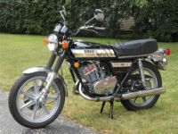 Alle originele en vervangende onderdelen voor uw Yamaha RD 400 1976.