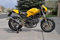 Wszystkie oryginalne i zamienne części do Twojego Ducati Monster 900 2000 - 2002.