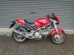 Alle originele en vervangende onderdelen voor uw Ducati Monster 400 2003.