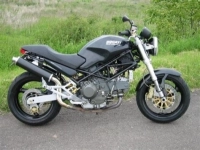 Alle originele en vervangende onderdelen voor uw Ducati Monster 900 2001.