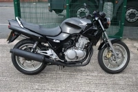 Alle originele en vervangende onderdelen voor uw Honda CB 500 2002.