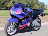 Tutte le parti originali e di ricambio per il tuo Honda CBR 600F 1992.