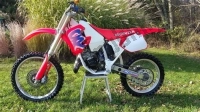 Alle originele en vervangende onderdelen voor uw Honda CR 125R 1993.