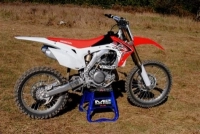 Toutes les pièces d'origine et de rechange pour votre Honda CRF 450R 2013.