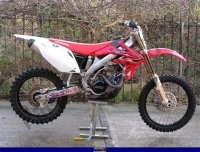 Todas as peças originais e de reposição para seu Honda CRF 450X 2006.