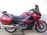 Todas as peças originais e de reposição para seu Honda NT 700V 2007.