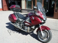 Wszystkie oryginalne i zamienne części do Twojego Honda NT 700 VA 2010.