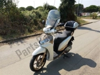 Tutte le parti originali e di ricambio per il tuo Honda SH 300R 2012.