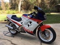 Todas las piezas originales y de repuesto para su Honda VFR 750F 1986.