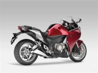 Todas as peças originais e de reposição para seu Honda VFR 800 2010.