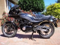 Wszystkie oryginalne i zamienne części do Twojego Kawasaki GPZ 550 1988.