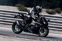 Toutes les pièces d'origine et de rechange pour votre Kawasaki ZX 1000 Ninja ZX-10 RR 2018 MY 2018.