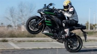 Alle originele en vervangende onderdelen voor uw Kawasaki ZX 1002 Ninja 1000 SX 2020.