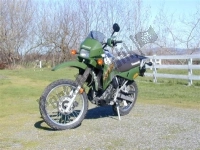 Todas as peças originais e de reposição para seu Kawasaki KLR 650 2001.