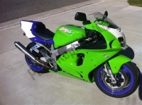 All original and replacement parts for your Kawasaki Ninja ZX 7 RR 750 1996.