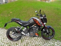 Alle originele en vervangende onderdelen voor uw KTM 125 Duke Orange ABS BAJ DIR 13 Europe 2013.