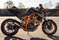 Tutte le parti originali e di ricambio per il tuo KTM 1290 Superduke R Orange ABS 14 Europe 2014.