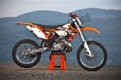 Toutes les pièces d'origine et de rechange pour votre KTM 200 EXC Australia 2013.