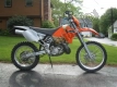 Tutte le parti originali e di ricambio per il tuo KTM 200 EXC Europe 2001.