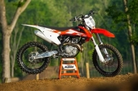 Tutte le parti originali e di ricambio per il tuo KTM 450 SX F Factory Edition USA 2016.