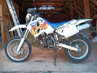 Tutte le parti originali e di ricambio per il tuo KTM 620 EGS E 35 KW 11 LT Blau Europe 1997.