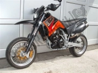 Tutte le parti originali e di ricambio per il tuo KTM 625 SC Europe 2002.