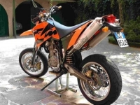 Tutte le parti originali e di ricambio per il tuo KTM 625 SMC Europe 2005.