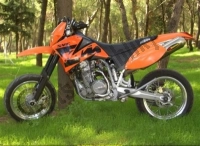 All original and replacement parts for your KTM 660 SMC Europe 2004.