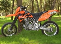 Alle originele en vervangende onderdelen voor uw KTM 660 SMC Europe 2004.