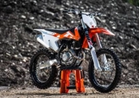 Tutte le parti originali e di ricambio per il tuo KTM 85 SX 19 16 Europe 2016.