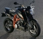 Toutes les pièces d'origine et de rechange pour votre KTM 990 Super Duke R France 2011.