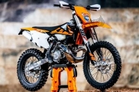 Toutes les pièces d'origine et de rechange pour votre KTM 300 EXC 2018.