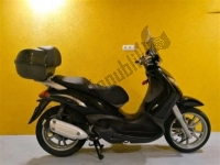 Todas as peças originais e de reposição para seu Piaggio Beverly 125 2005.