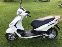 Todas las piezas originales y de repuesto para su Piaggio FLY 50 4T 4V 2012.