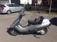 All original and replacement parts for your Piaggio Hexagon GTX 180 1999.